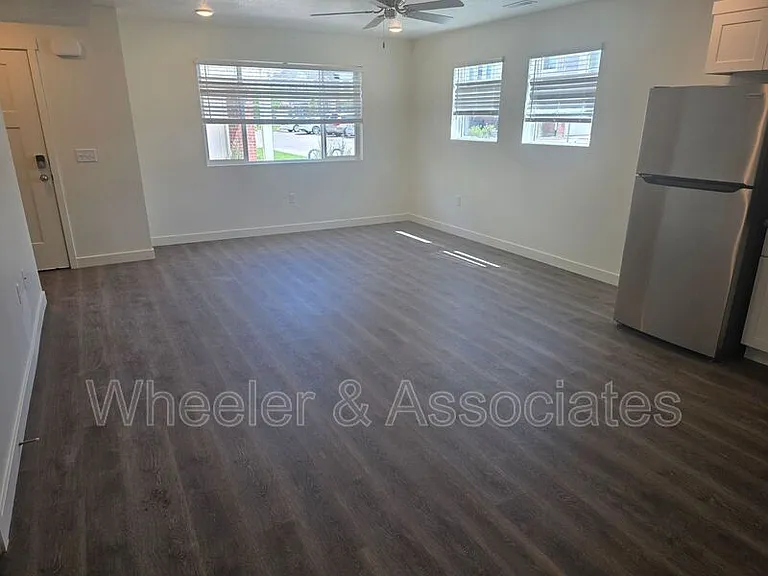444 W 1080 S — Photo 9