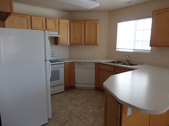 5th image of 1646 W Vivante Way Unit B8