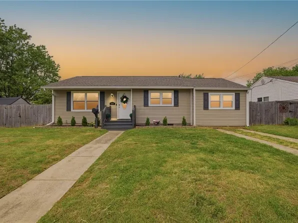 5544 Aragon Dr, Virginia Beach, VA 23455