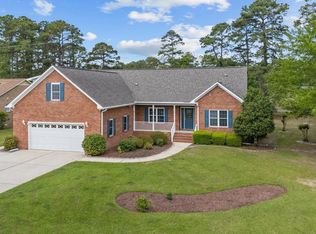 1002 Yacht Ct, New Bern, NC 28560