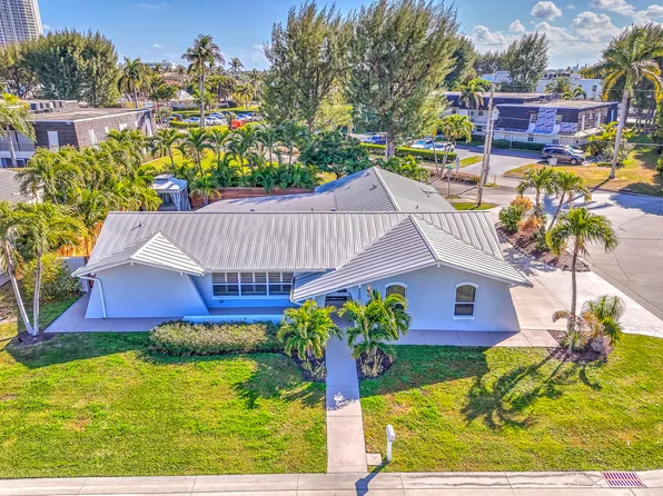 1201 Singer Drive, Singer Island, FL 33404