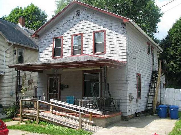 1st image of 730 N Cottage St