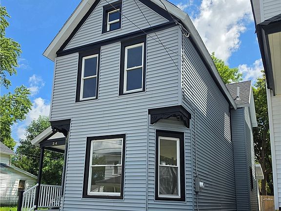3rd image of 34 Gaylord St