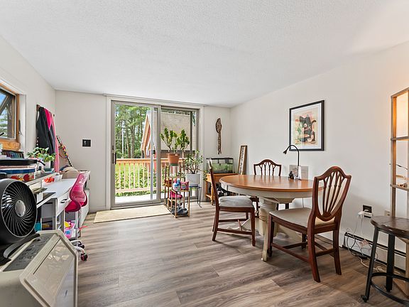 4th image of 36 Buffum Hill Rd