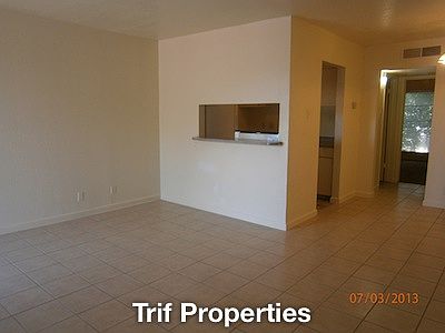 1st image of 1318 Gardina APT 40