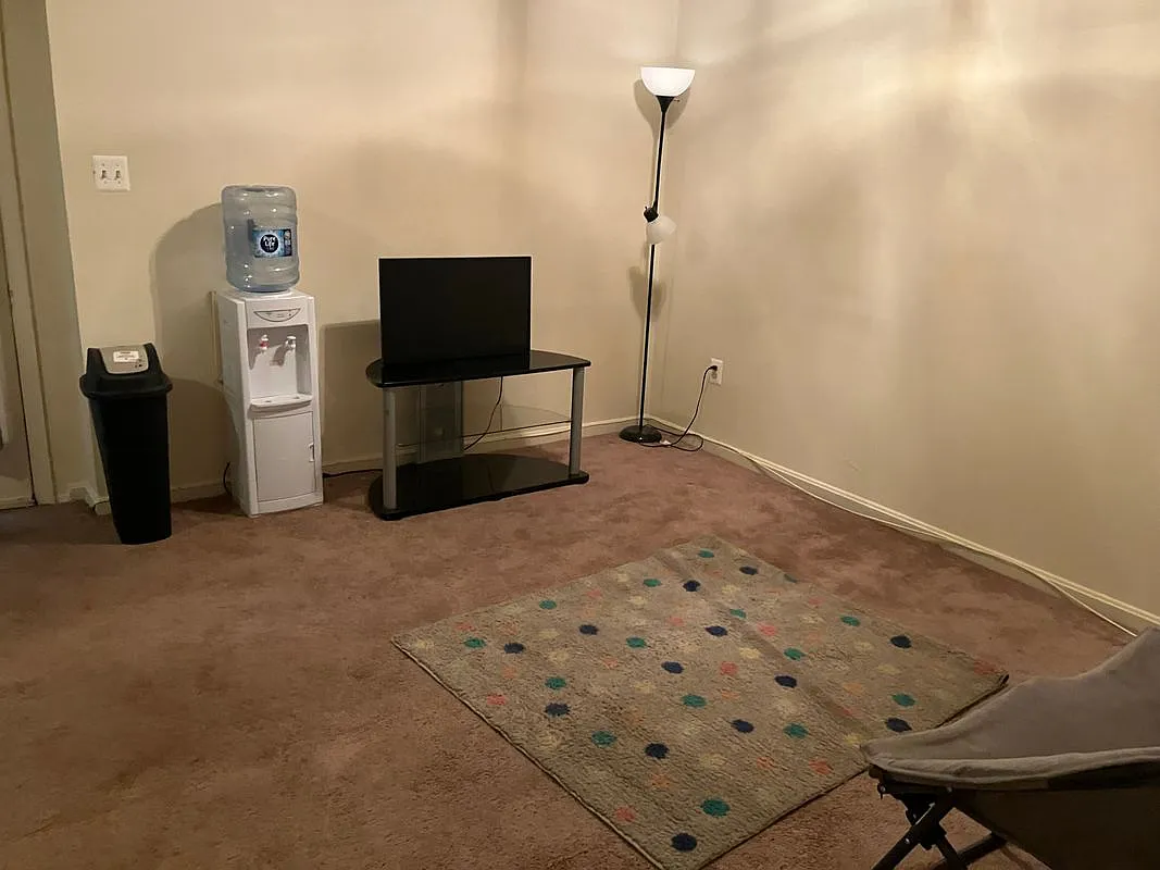 1 bed, 1.0 bath, 1000 sqft, $1,400 — Photo 3
