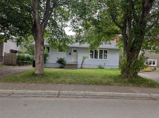 32 DUNDAS Street, St. John`s, NL A1B1X2