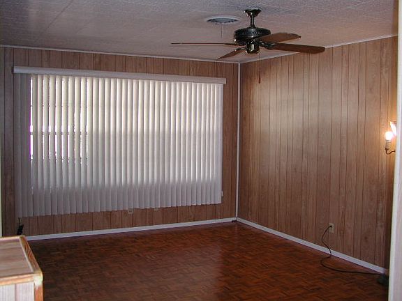 5th image of 517 Camellia Ave