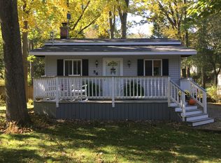 56 Valley St, Williams Bay, WI 53191