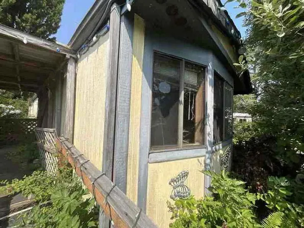 7104 Ortelius Dr, Ilwaco, WA 98624