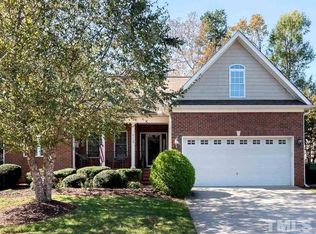 112 Peppertree Dr, Mebane, NC 27302