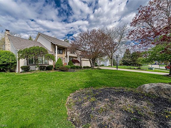 2nd image of 368 Leverett Ln