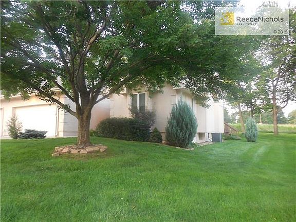 2nd image of 617 NW Timberbrooke Dr