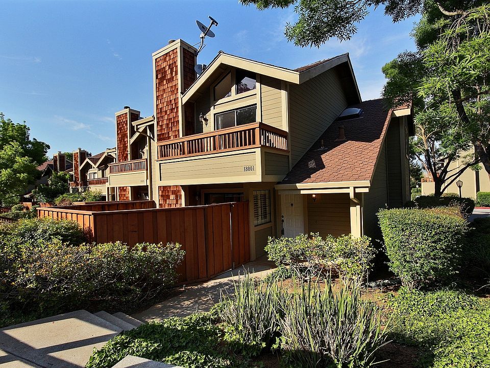 1st image of 18001 Hillwood Ln