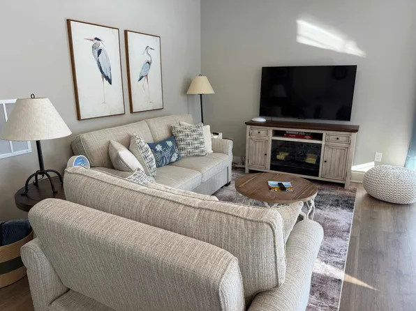 304 Ash St Floor 2-ID1583714P, South Haven, MI 49090