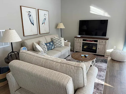 304 Ash St #2-ID1583714P Photo 1