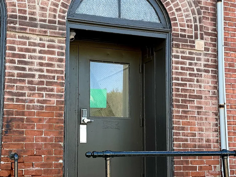 906 Penn Ave — Photo 23