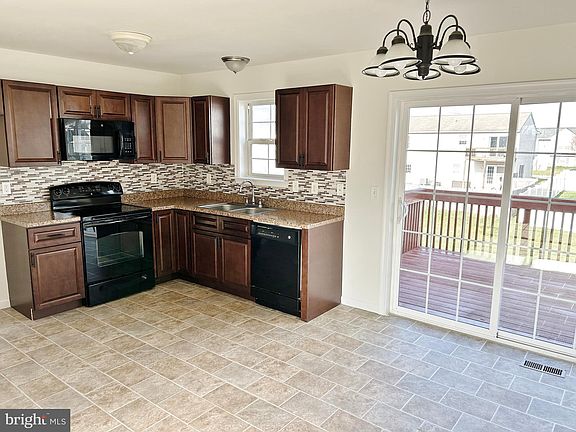 5th image of 148 Penn Oak Dr