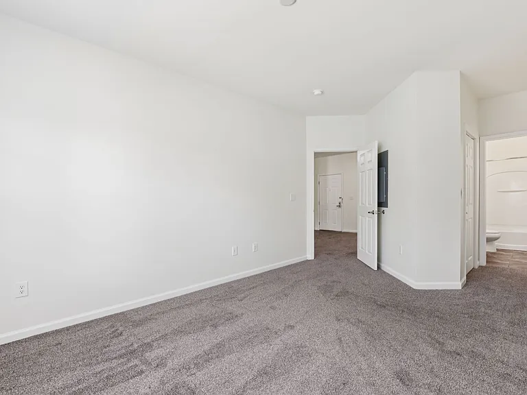 The Residences at Seven Gables — Photo 78