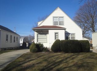 2137 S 97th St, Milwaukee, WI 53227