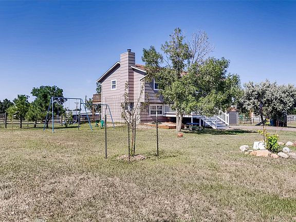 4th image of 1421 Mountview Dr