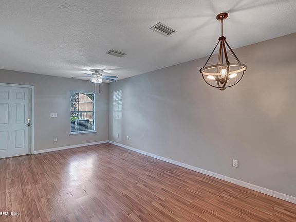 2nd image of 734 Ginger Mill Dr