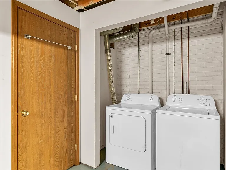 Hershey Clearwater Townhomes — Photo 52