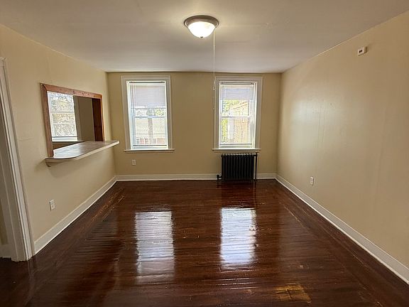 5th image of 34 Hotchkiss St #C6