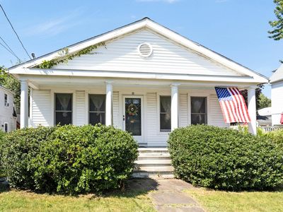 15 Dalewood Ave, Fairfield, CT, 06824