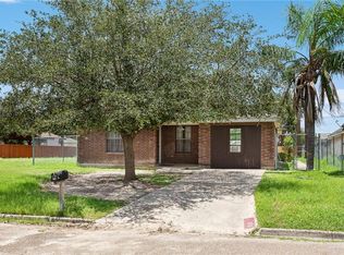 809 N Linares St, Alton, TX 78573