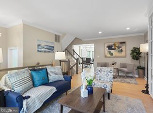 6088 Joust Ln, Alexandria, VA 22315