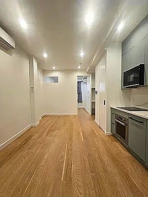 4th image of 27-16 Newtown Ave #1L
