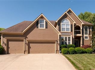 405 SW Seaside Sparrow St, Lees Summit, MO 64082