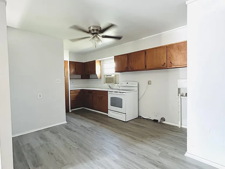 5115 Bowie St — Photo 8