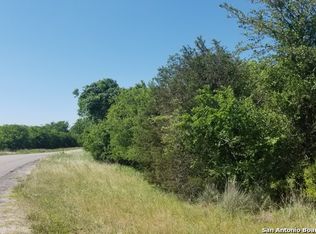 17 N Whartons Dock Rd, Bandera, TX 78003