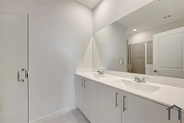 2574 SE 25th Dr — Photo 18