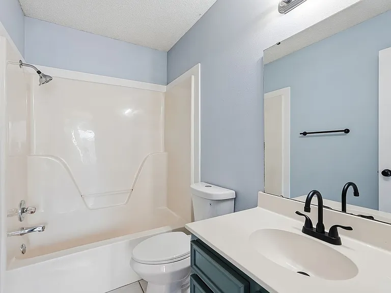 1201 Copper Creek Dr — Photo 19