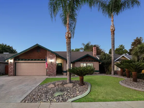 2824 W Hemlock Court, Visalia, CA 93277