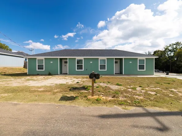 712 Nash St, Nacogdoches, TX 75964