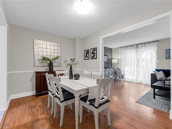 4th image of 1420 Garth St #2