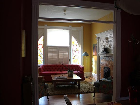 4th image of 1632 N Humboldt St