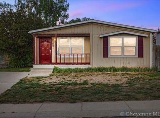 2309 Helen Ave, Cheyenne, WY 82007