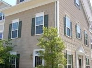 8721 Autumn Ridge Ct, Odenton, MD 21113