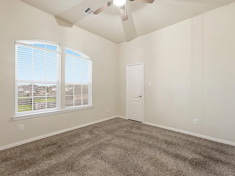 9518 Franklin Dr — Photo 22