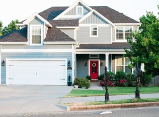 803 Chancery Ln, Cave Springs, AR 72718