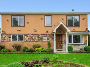 7055 Stanford Dr, Bridgeview, IL 60455