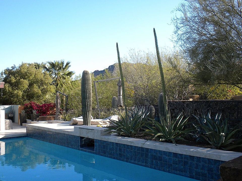 1st image of 6207 N 51st Pl