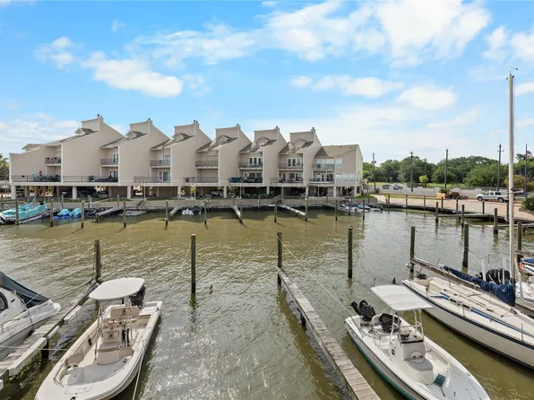 3663 Nasa Pkwy APT 403, Seabrook, TX 77586
