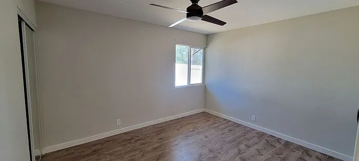 3452 Las Vegas Dr — Photo 10