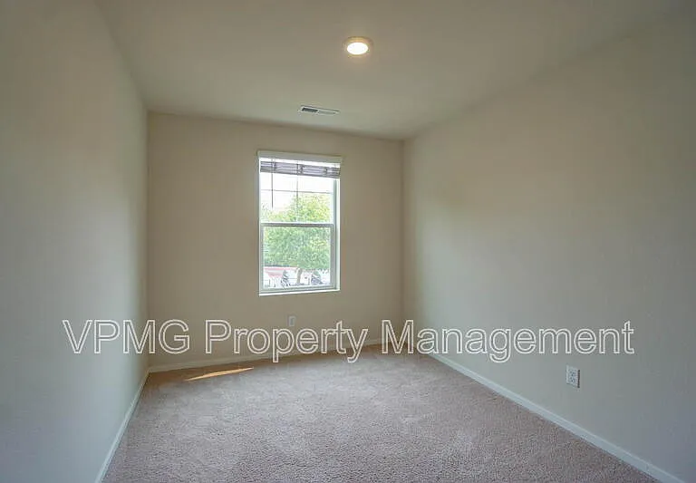 2628 NE 117th Pl — Photo 19